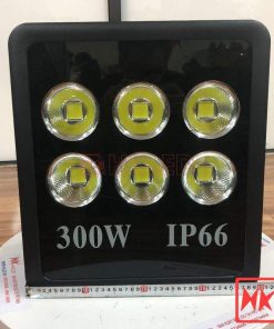 Đèn pha LED vuông 300W IP66 - Thương hiệu HKLED